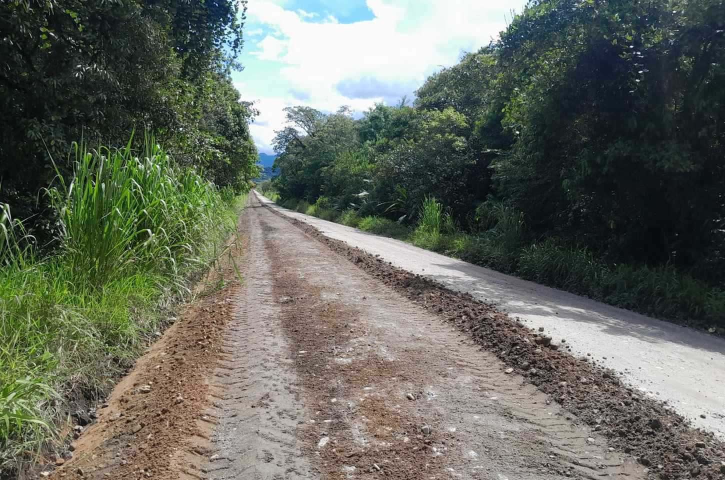 Der/Pr analisa propostas para pavimentação da PR-405 no litoral