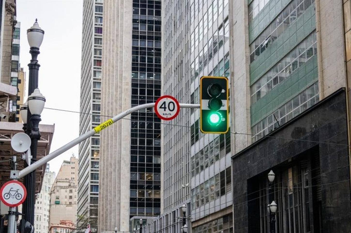 Detran-SP implementa mudanças na CNH com nova carga horária prática