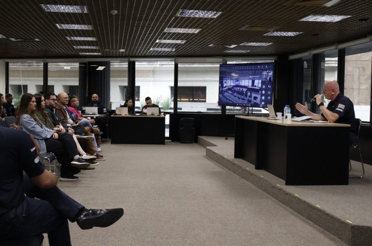 Detran-SP moderniza leilões com sorteio histórico de profissionais