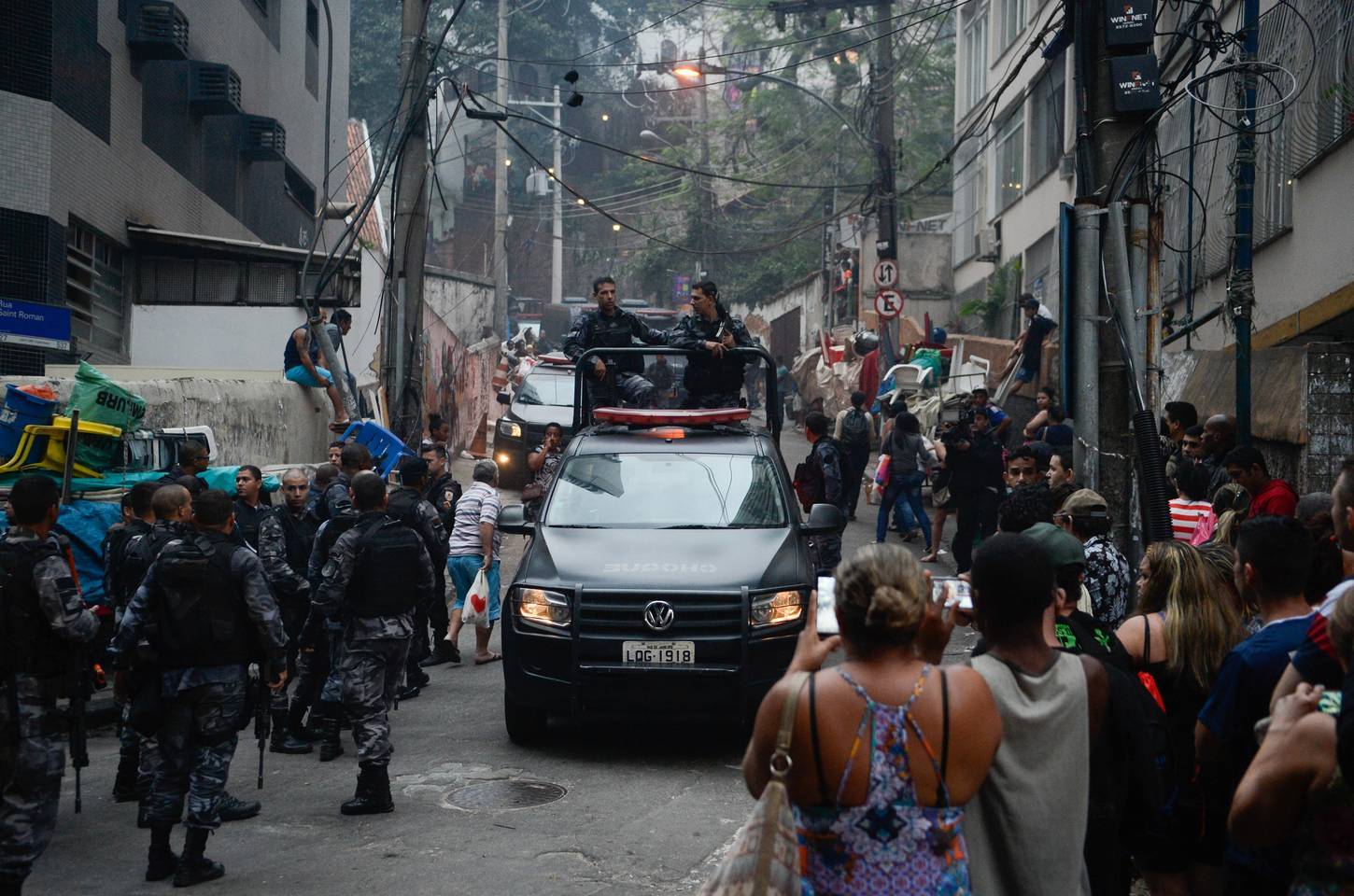 Dez anos de violência: 231 operações policiais na Maré deixam 160 mortos