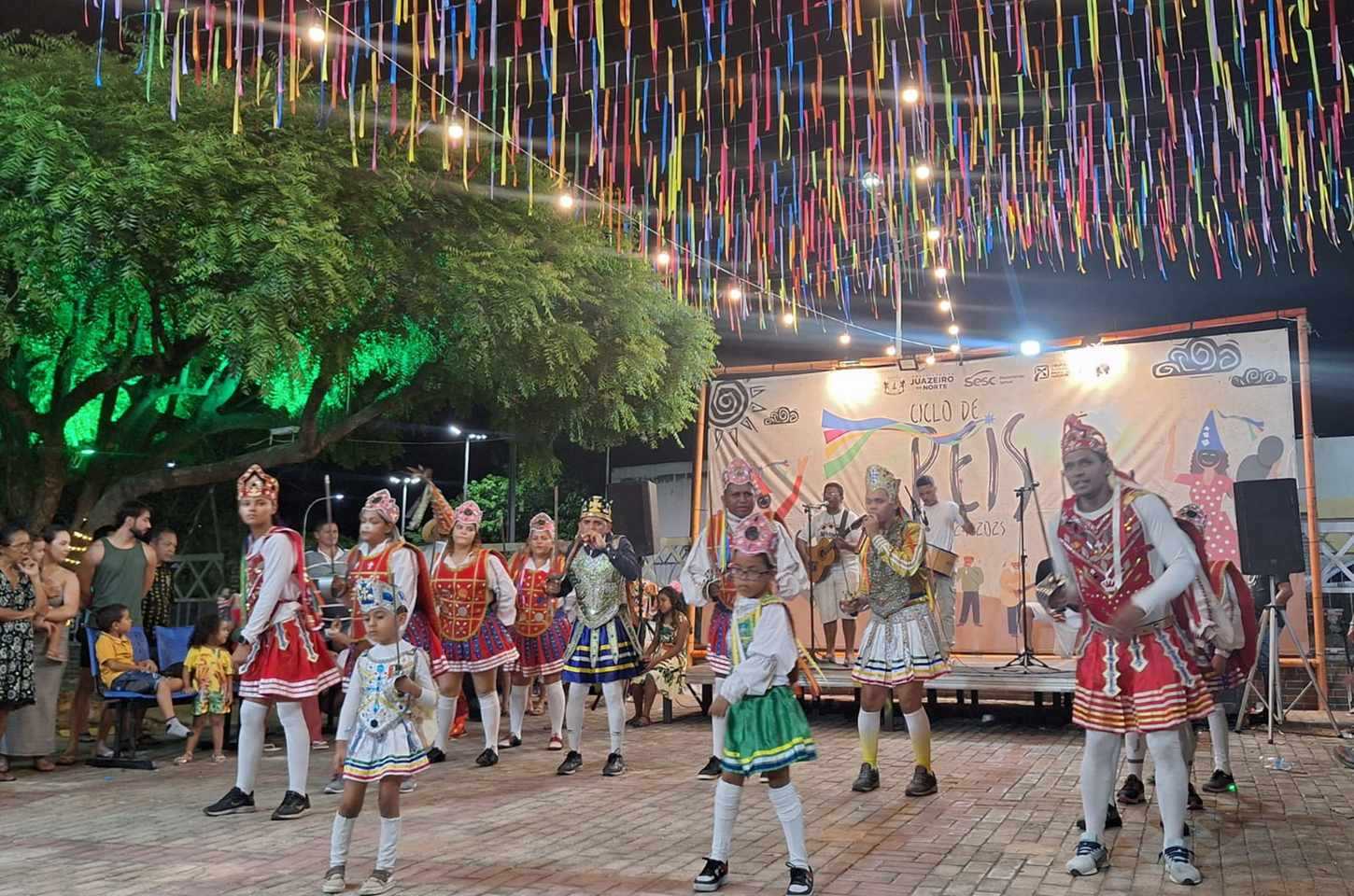 Dia de Reis mantém viva tradição das folias pelo Brasil