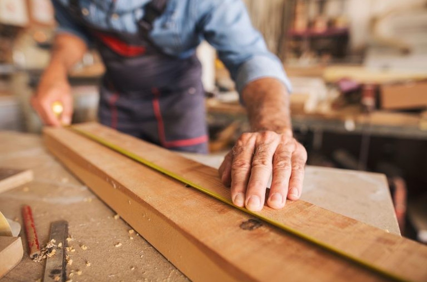 Dia do Marceneiro e do Carpinteiro tem 152 vagas abertas em SP