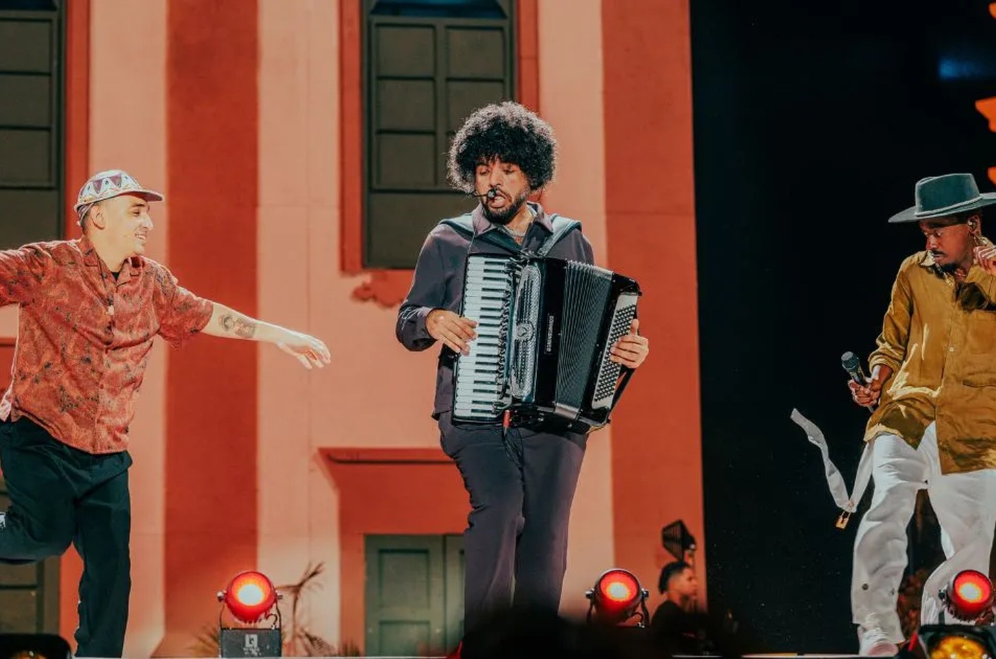 ‘Dominguinho’: João Gomes, Jota.pê e Mestrinho transformam Allianz Parque em almoço de domingo