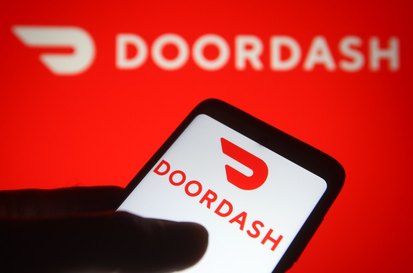 DoorDash lança programa de auxílio a motoristas após alta do combustível