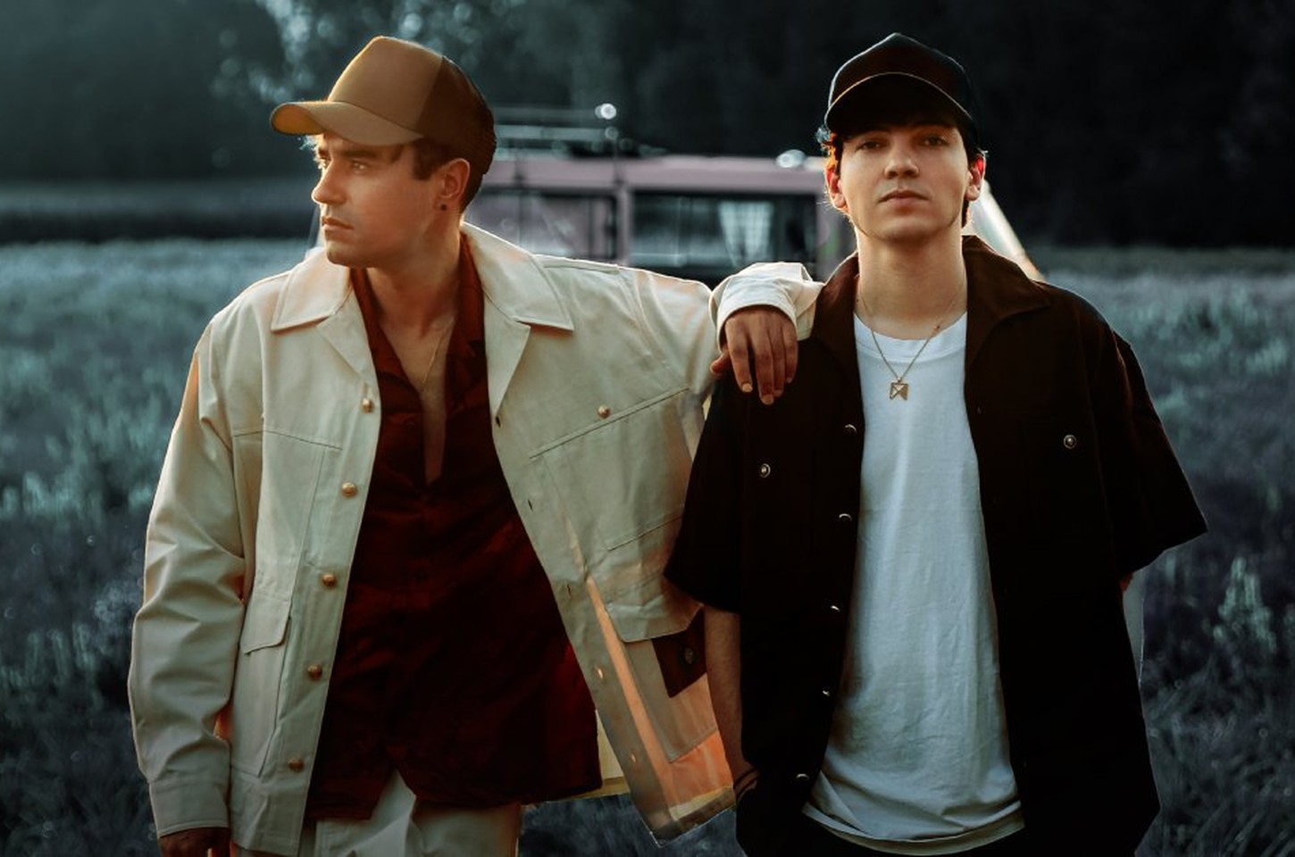 Duo francês TRINIX conquista Brasil com hits inspirados em ritmos nacionais