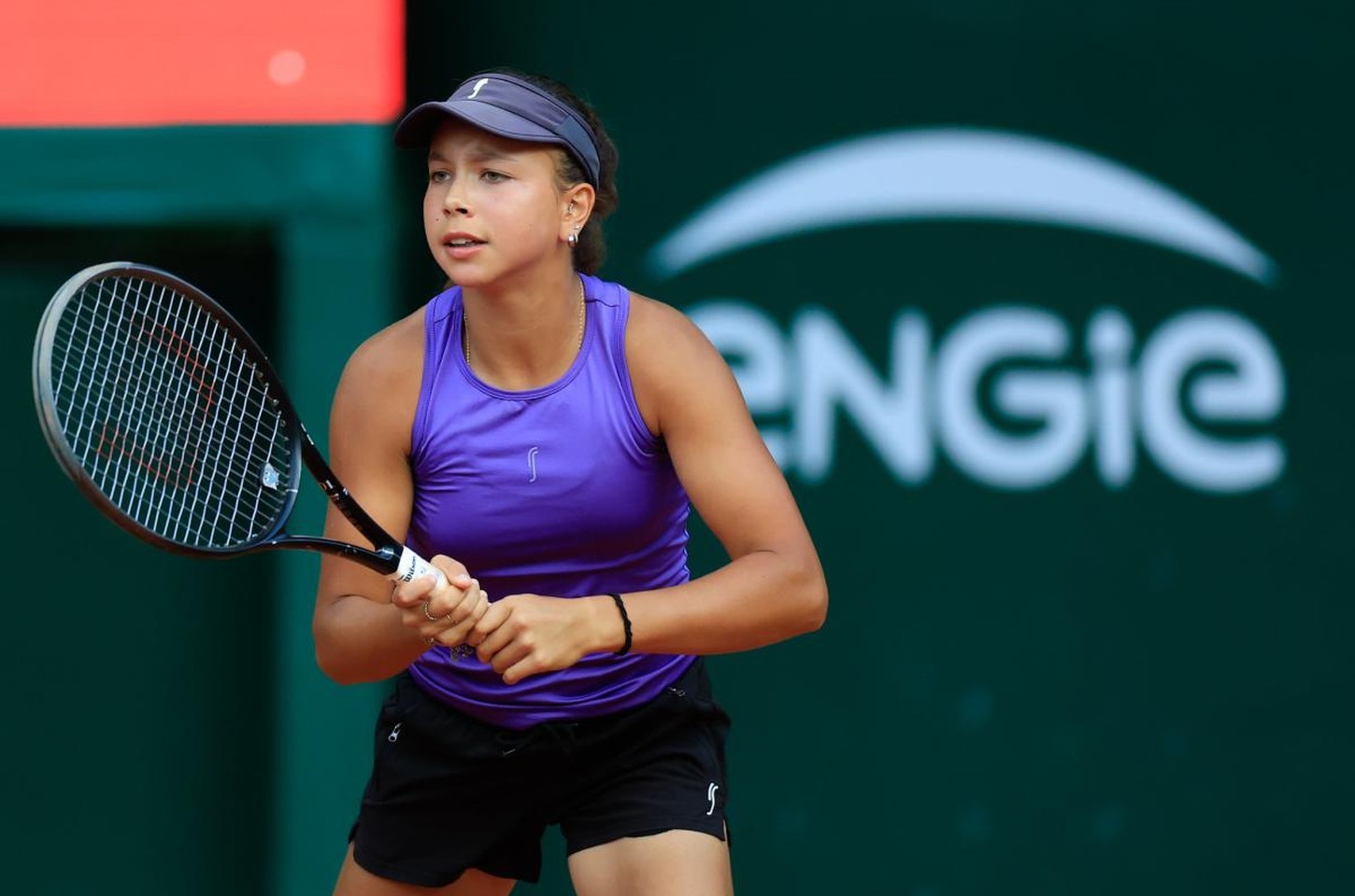 Eduarda Gomes, de 13 anos, é campeã do Roland Garros Junior Series