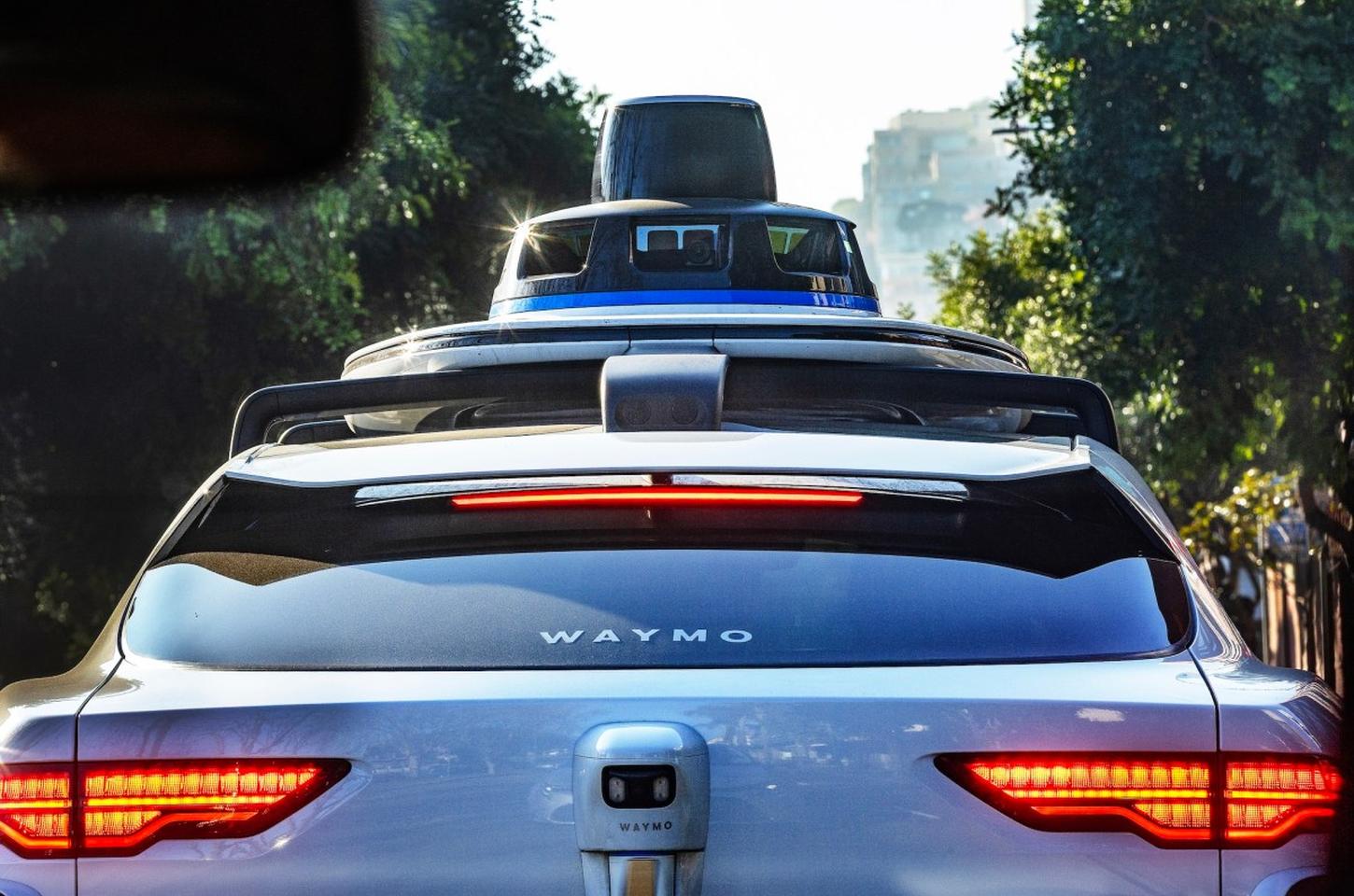 Empresas de veículos autônomos se recusam a revelar uso de operadores remotos