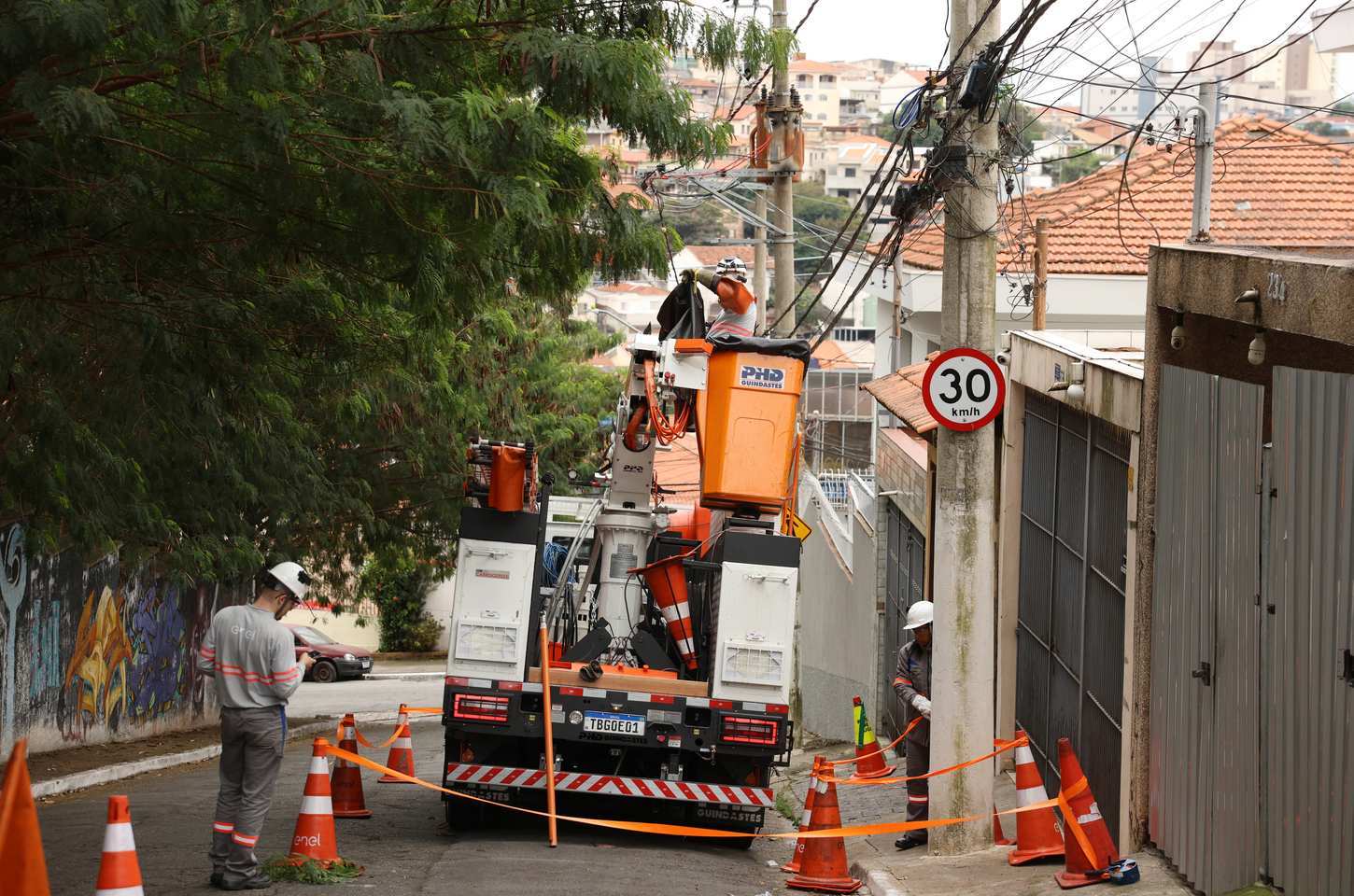 Enel anuncia investimento bilionário após ameaça de perda de concessão