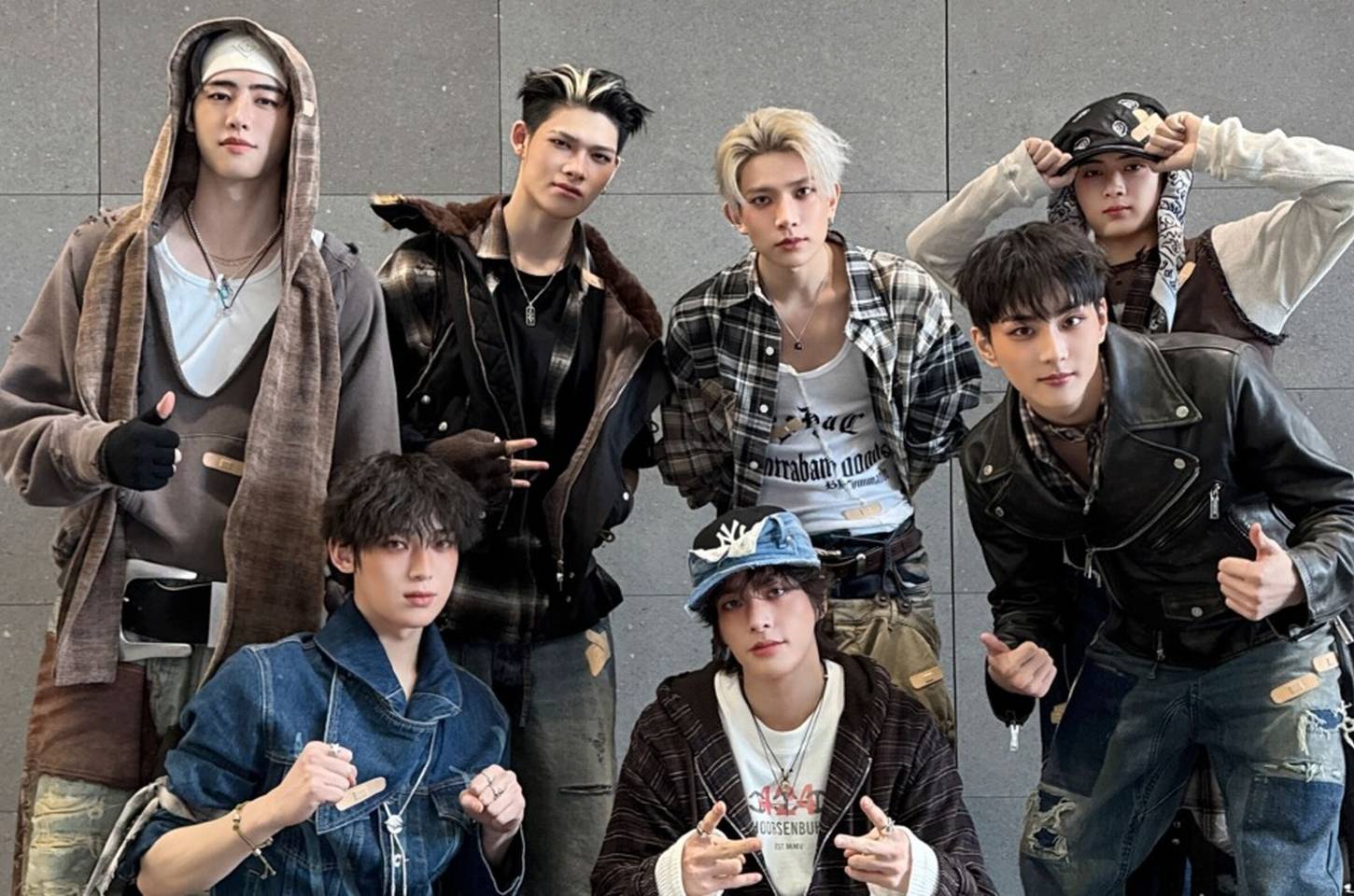 ENHYPEN altera fan chant após saída de Heeseung e anuncia turnê mundial