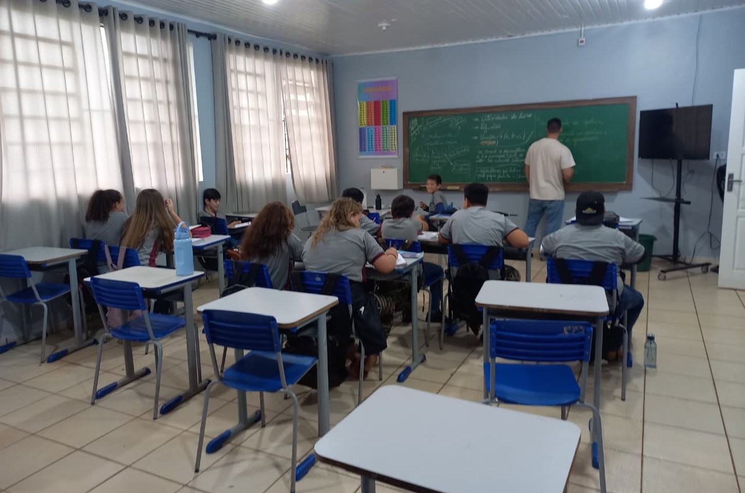 Escolas rurais de Rio Bonito do Iguaçu retomam aulas após tornado