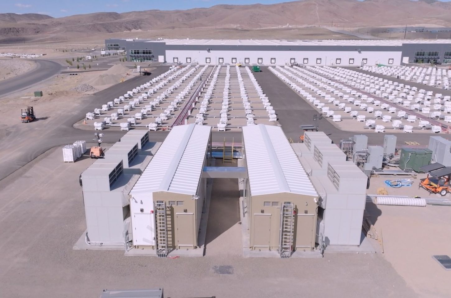 EUA: Boom da IA enfrenta barreiras com moratórias a data centers