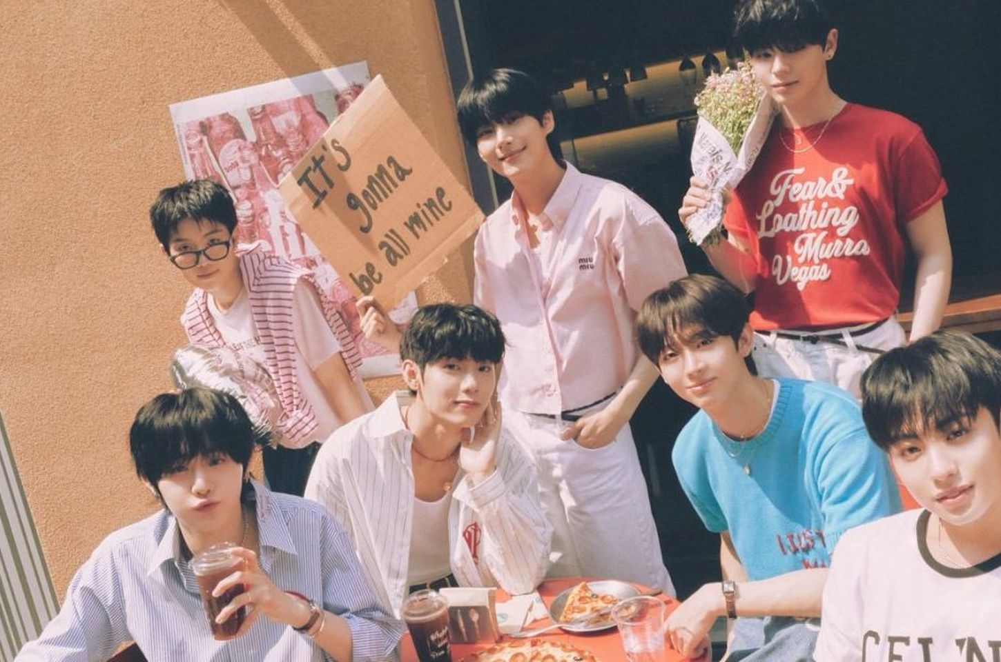 EVNNE se torna quinteto após saída de Yoo Seungeon e Ji Yunseo