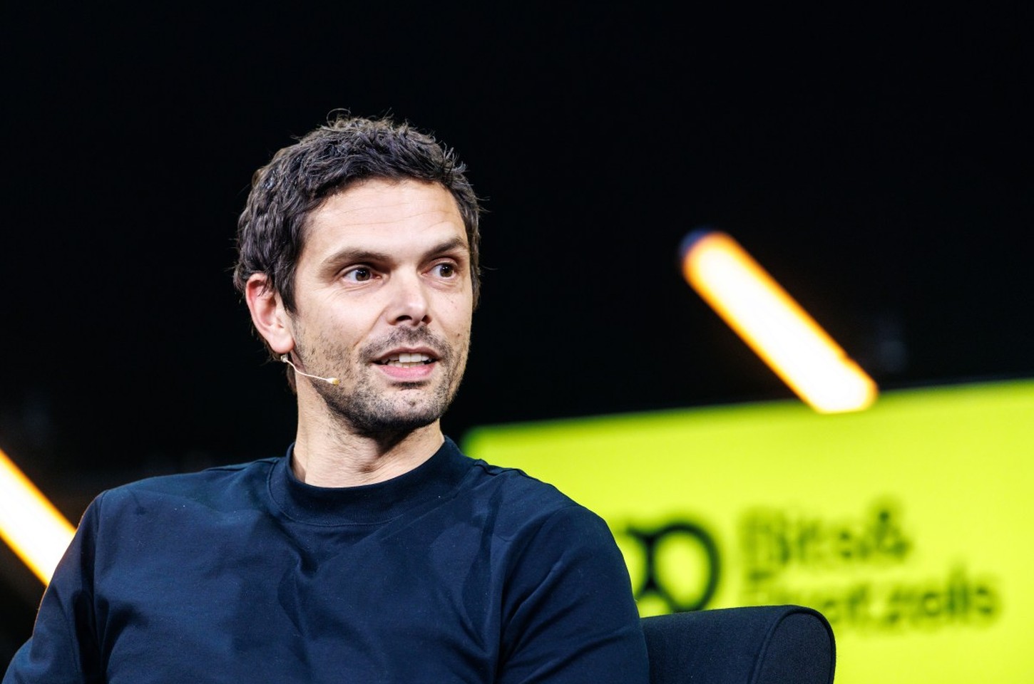 Ex-CEO da AMD Silo AI lança QuTwo, startup de IA para a era quântica