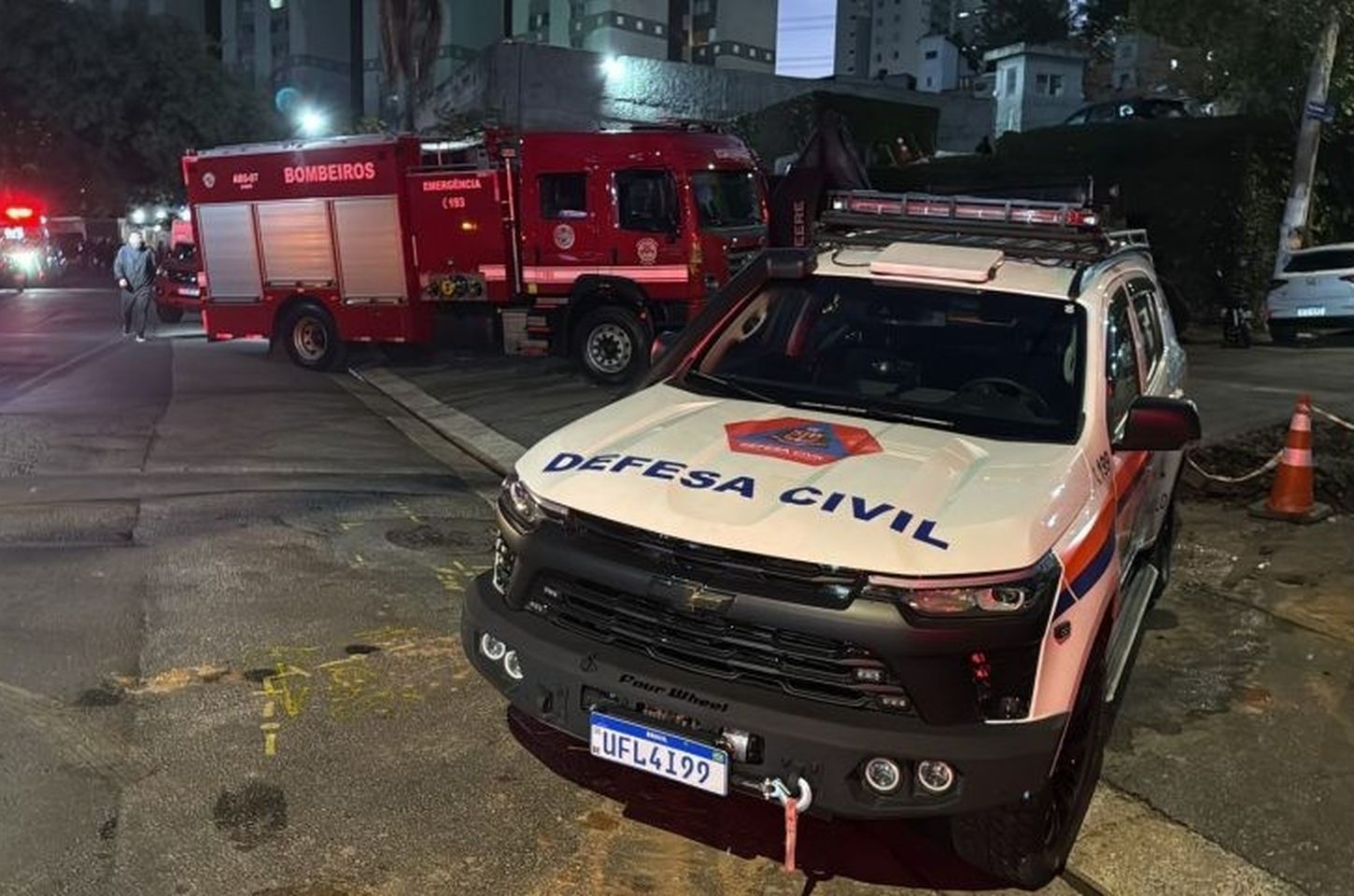 Explosão de gás no Jaguaré deixa um morto e 160 famílias afetadas; governo de SP mobiliza resgate