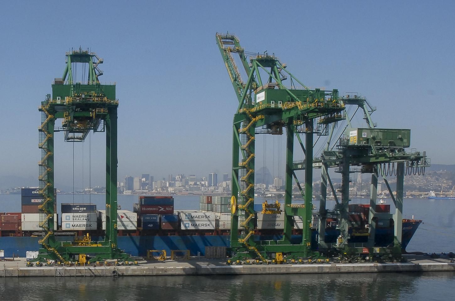 Exportações brasileiras para o Oriente Médio caem 26% em março