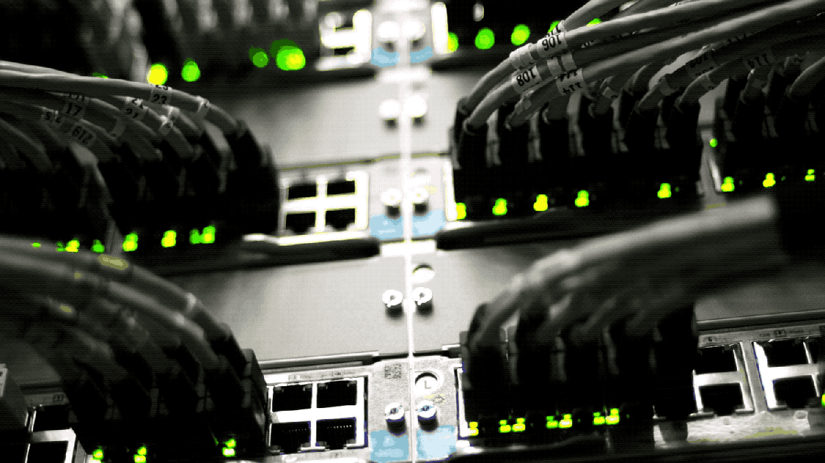FCC proíbe importação de roteadores estrangeiros por risco cibernético
