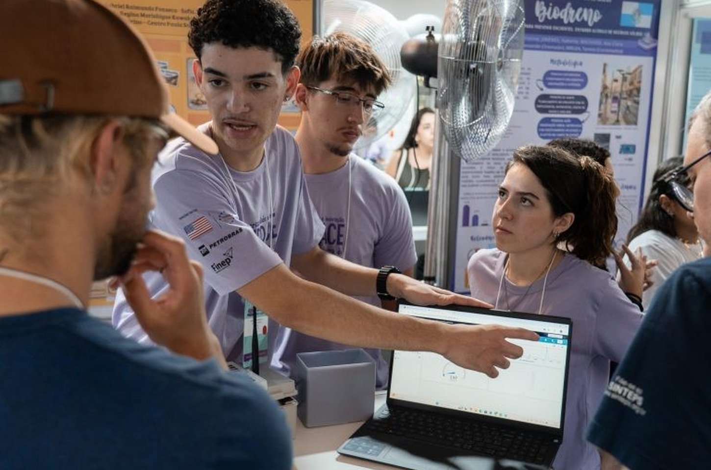 Febrace premia projetos inovadores de estudantes do Centro Paula Souza