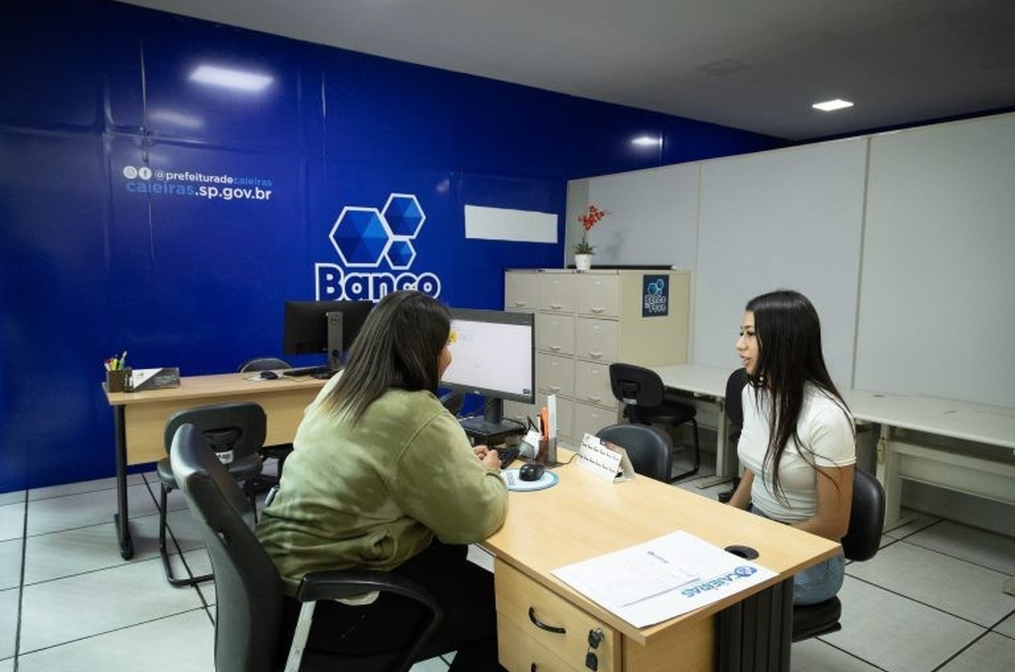 Feira de Empregos e microcrédito impulsionam desenvolvimento em Barretos