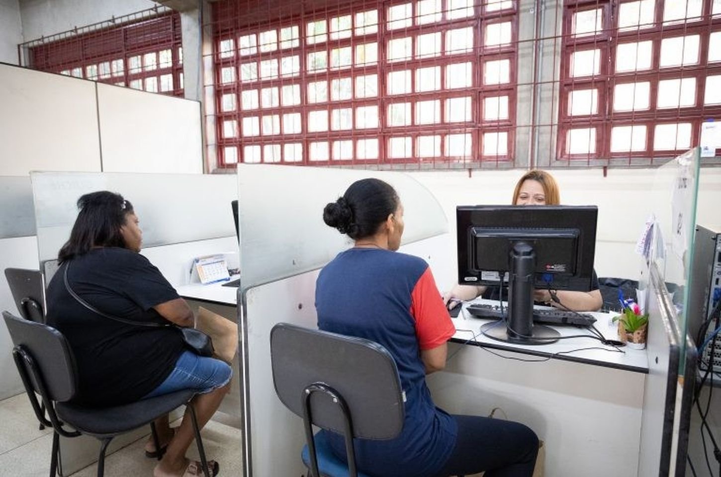 Feirão de emprego em São Paulo oferece 55 vagas na área da saúde