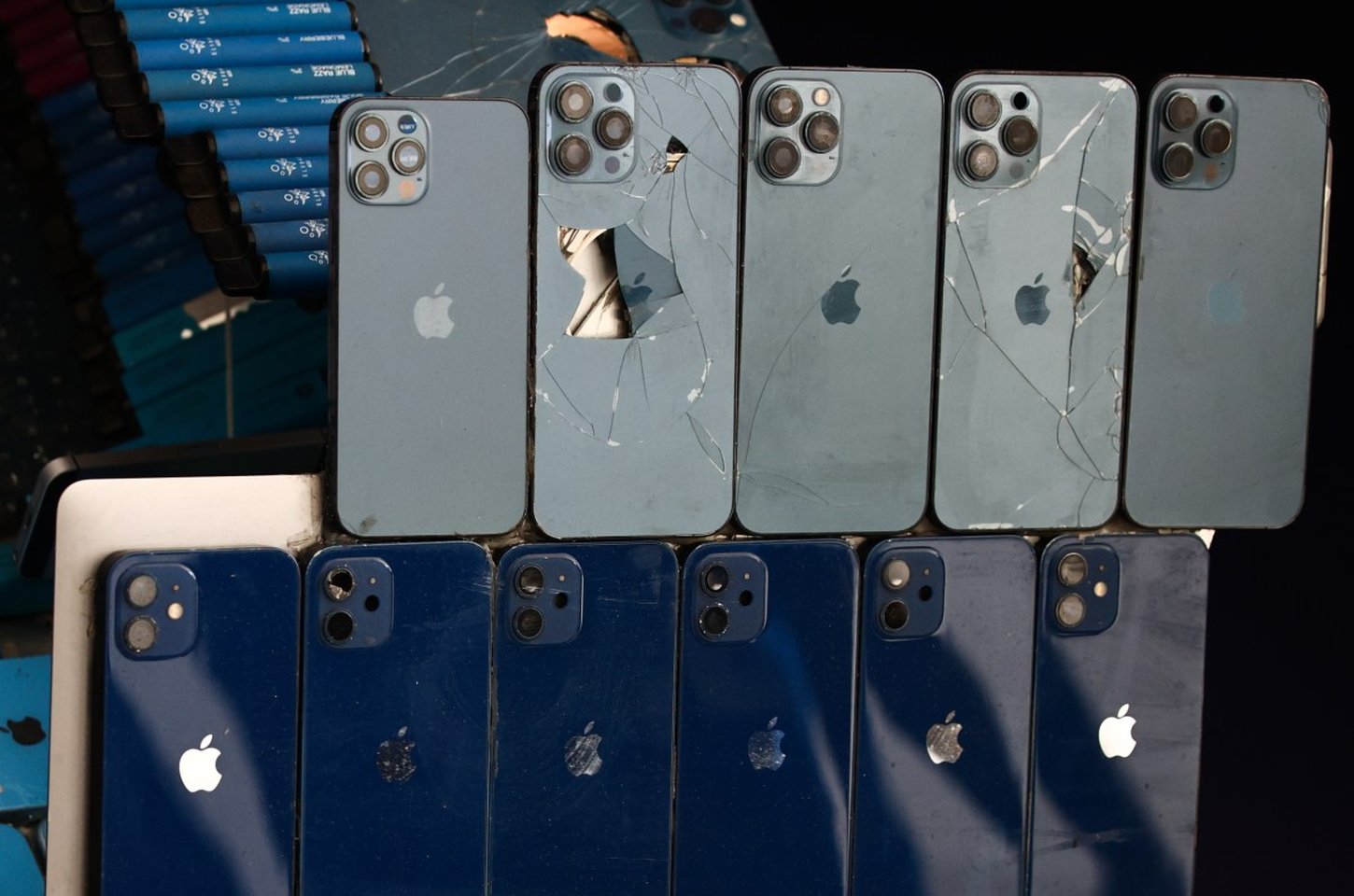 Ferramentas Coruna e DarkSword ameaçam milhões de iPhones e iPads