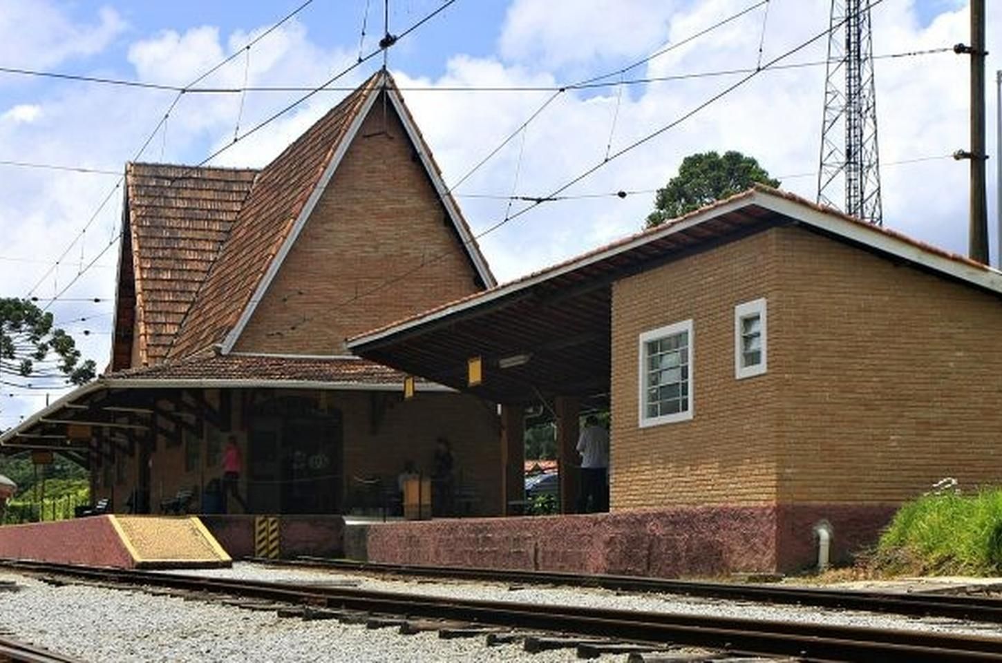Ferrovia histórica de Campos do Jordão ganhará trilha para ciclistas