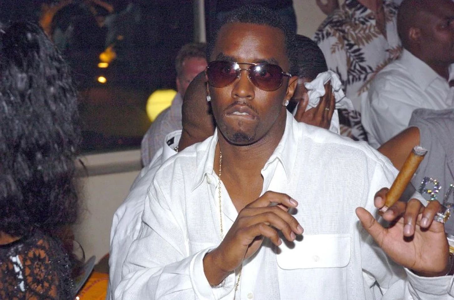 Filho visita Diddy na prisão e defesa recorre contra condenação