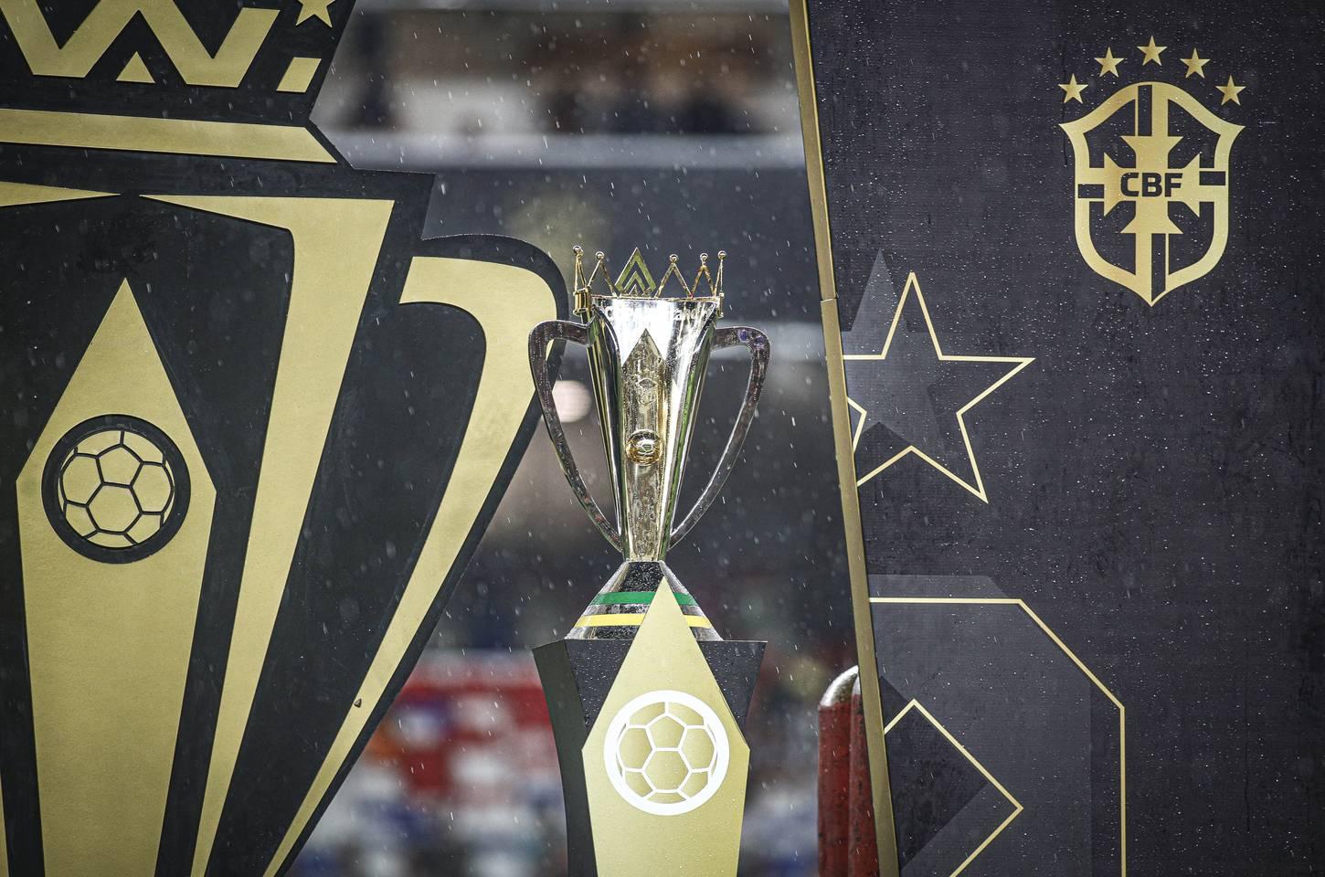 Flamengo e Corinthians definem horário da Supercopa Rei 2026