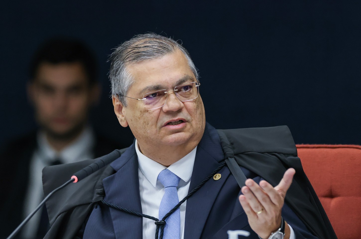 Flávio Dino pede que TSE e PGR apurem fraudes em emendas com objetivo eleitoral