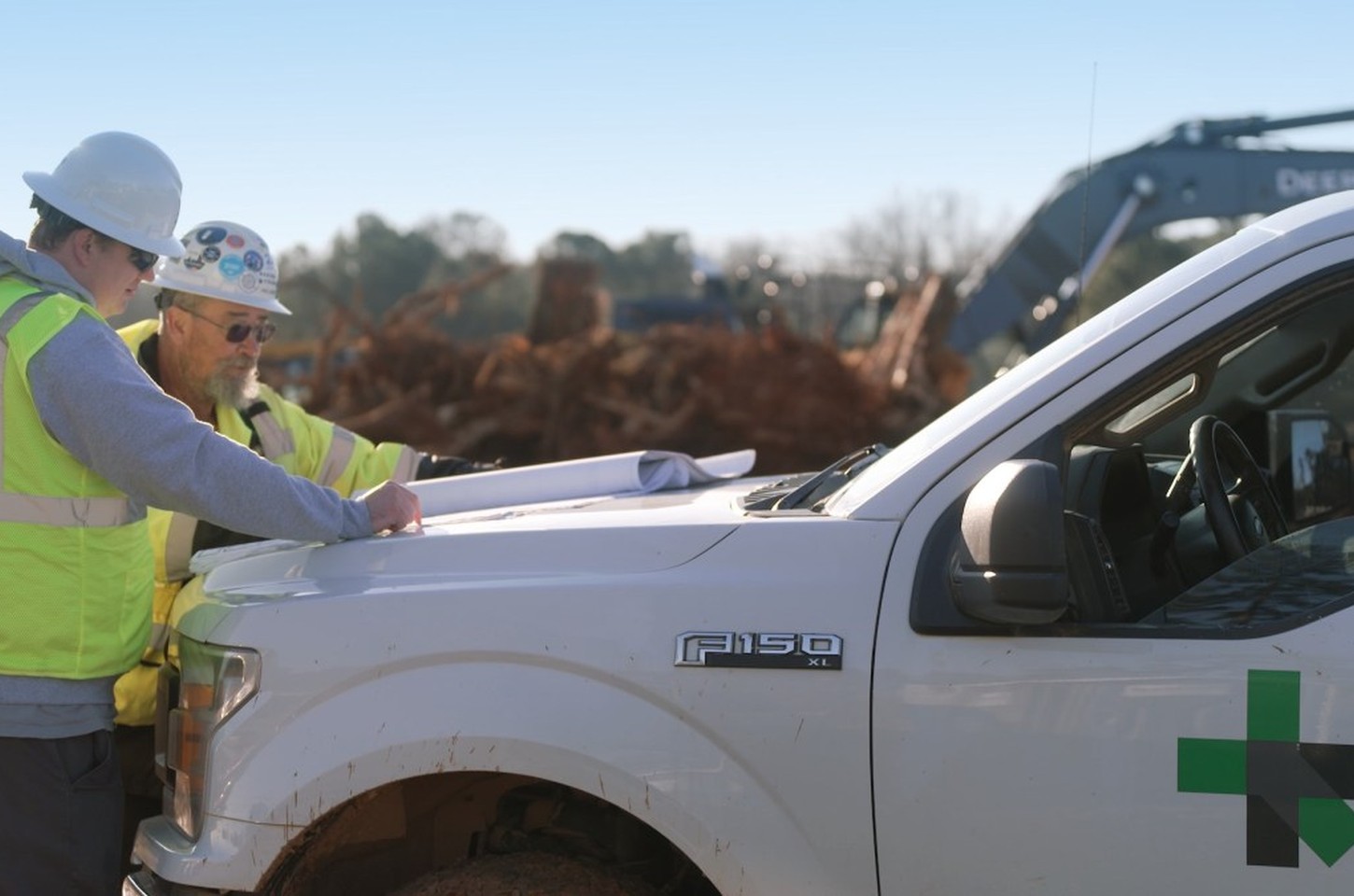 Ford aposta em IA para transformar serviços comerciais e aumentar receita