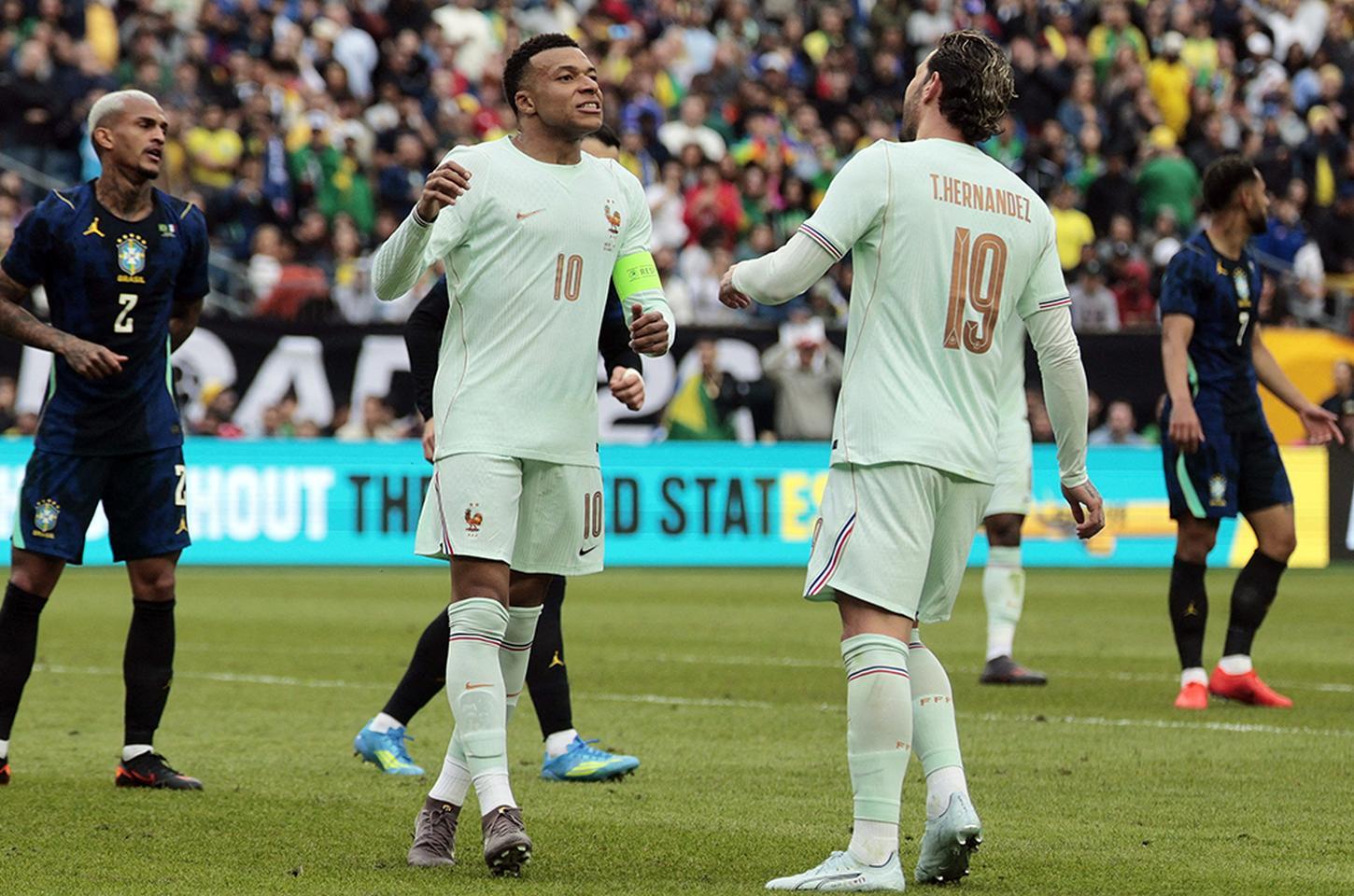 França assume topo do ranking da Fifa a 71 dias da Copa do Mundo