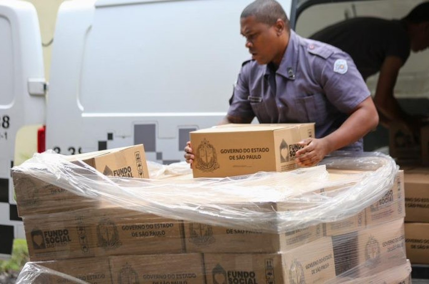 Fundo Social de SP distribui 4,8 mil cestas básicas no litoral paulista