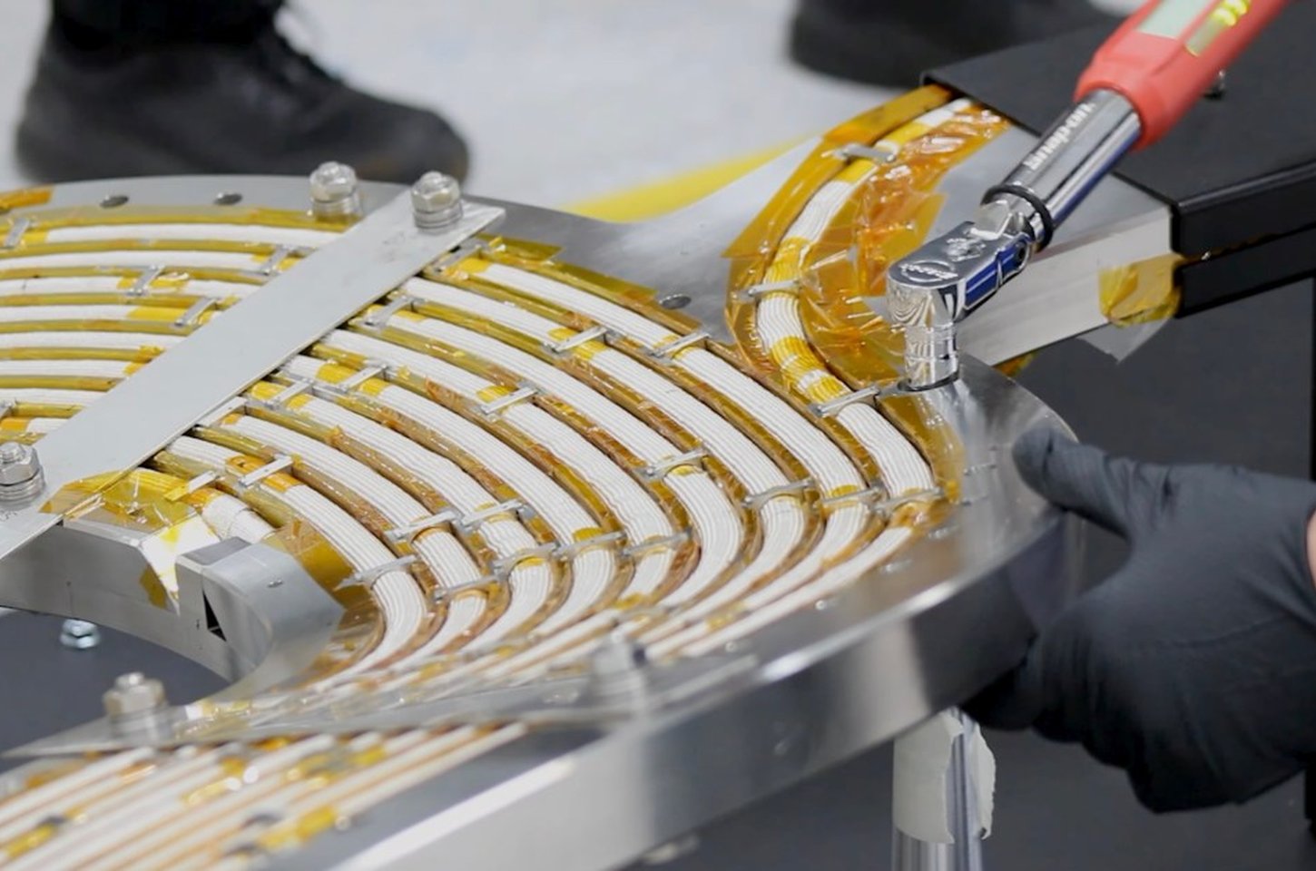 Fusão nuclear atrai US$ 87 milhões em startup que promete energia limpa ilimitada