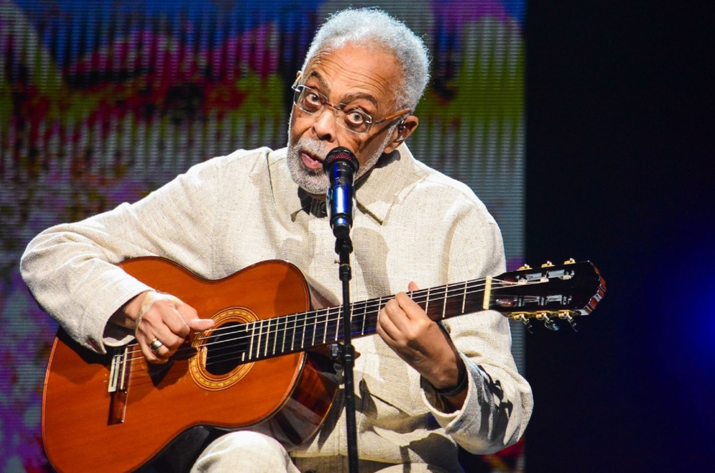 Gilberto Gil assina acordo estratégico para seu catálogo musical