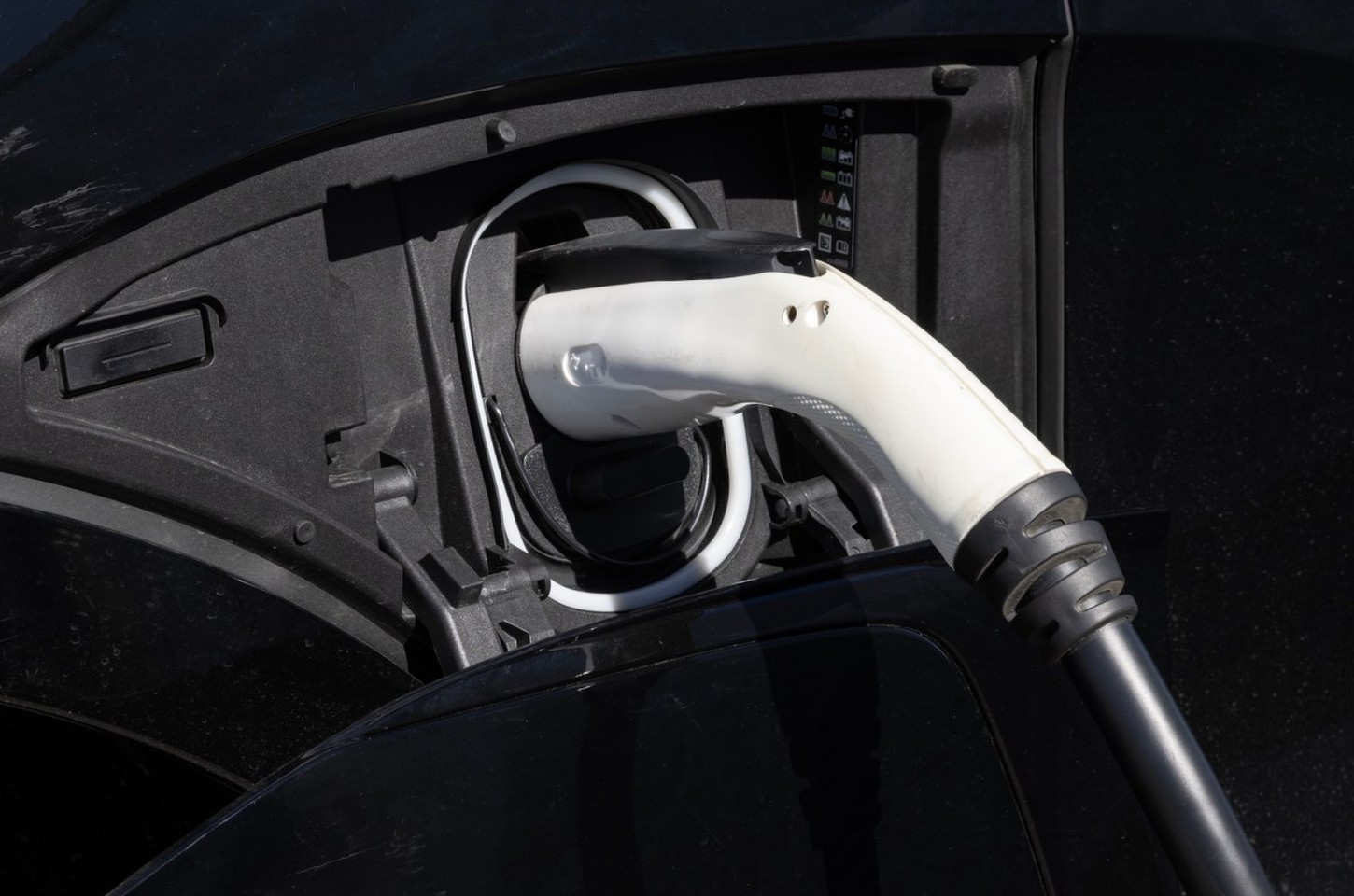 Global EV market goes K-shaped as the US gets left behind | TechCrunch