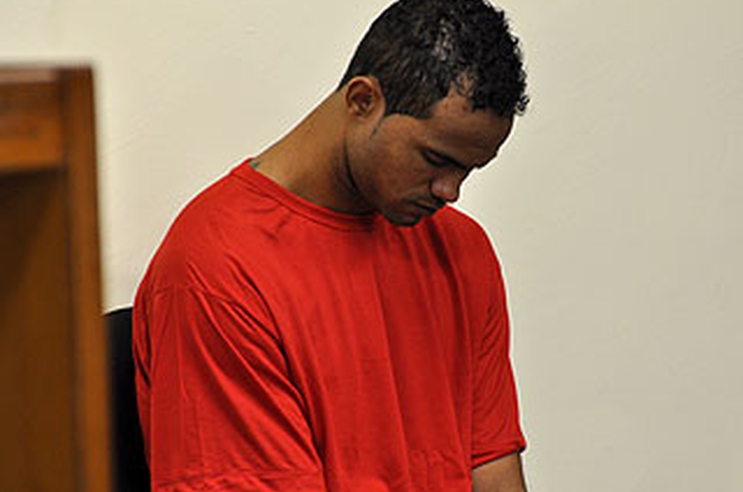 Goleiro Bruno é considerado foragido pela Justiça do Rio de Janeiro