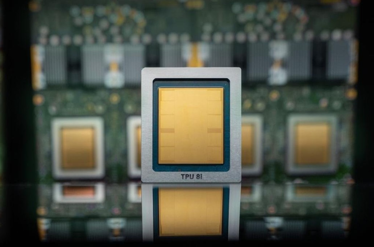 Google divide nova geração de chips TPU 8 em duas versões: treino e inferência