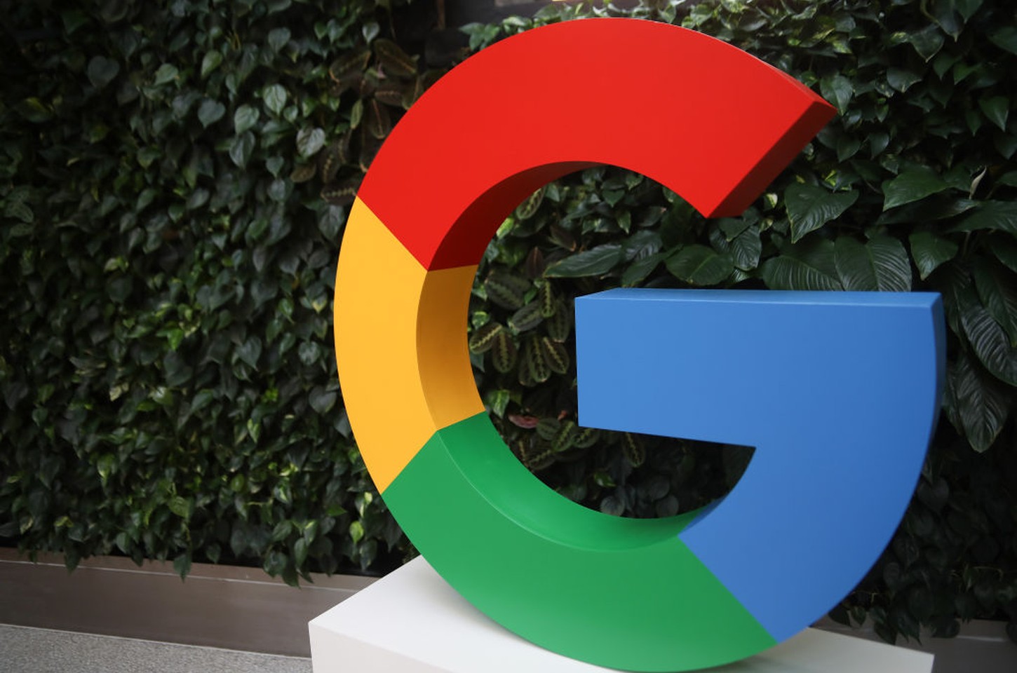 Google paga US$ 68 milhões por espionagem via assistente de voz