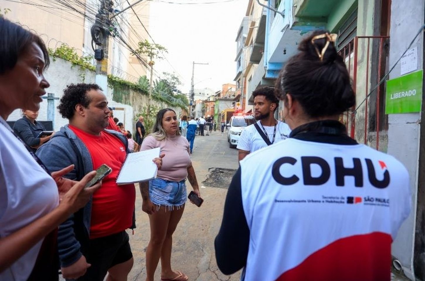 Governo de SP e concessionárias atuam em conjunto após explosão no Jaguaré; 293 imóveis vistoriados