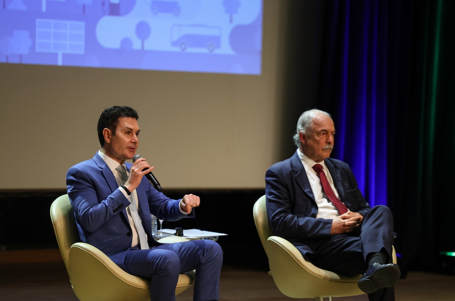Governo defende parceria com iniciativa privada em infraestrutura