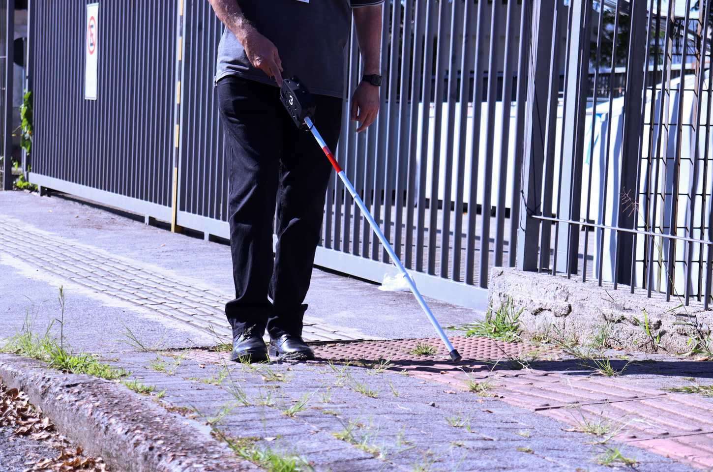 Governo do Paraná conclui desafio de bengalas inteligentes para inclusão de pessoas cegas