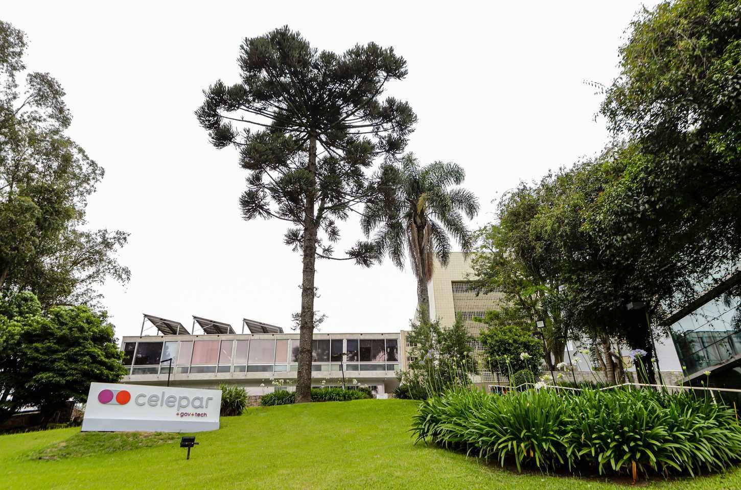 Governo do Paraná lança edital para venda da Celepar por R$ 1,3 bilhão