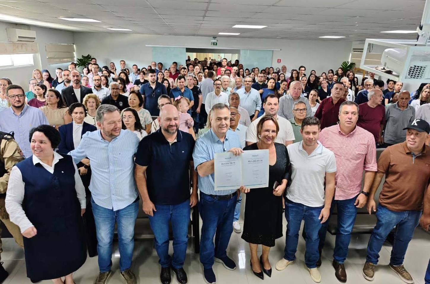 Governo do Paraná libera R$ 9,8 milhões para equipar hospital de Apucarana