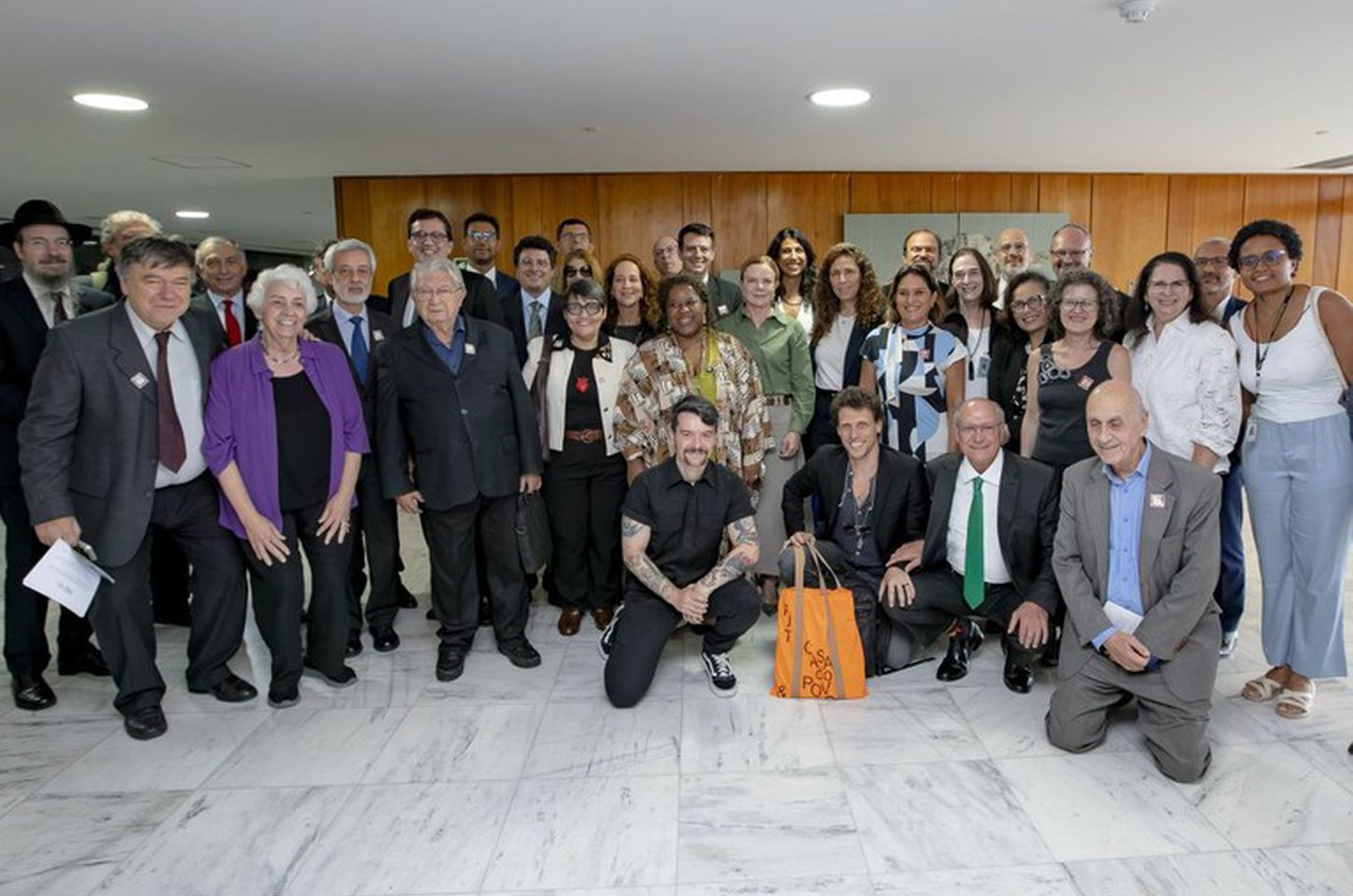 Governo e comunidade judaica debatem combate ao antissemitismo no Brasil