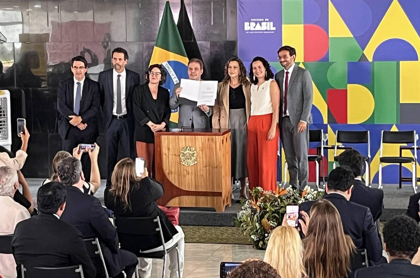 Governo federal lança protocolo para investigar crimes contra jornalistas