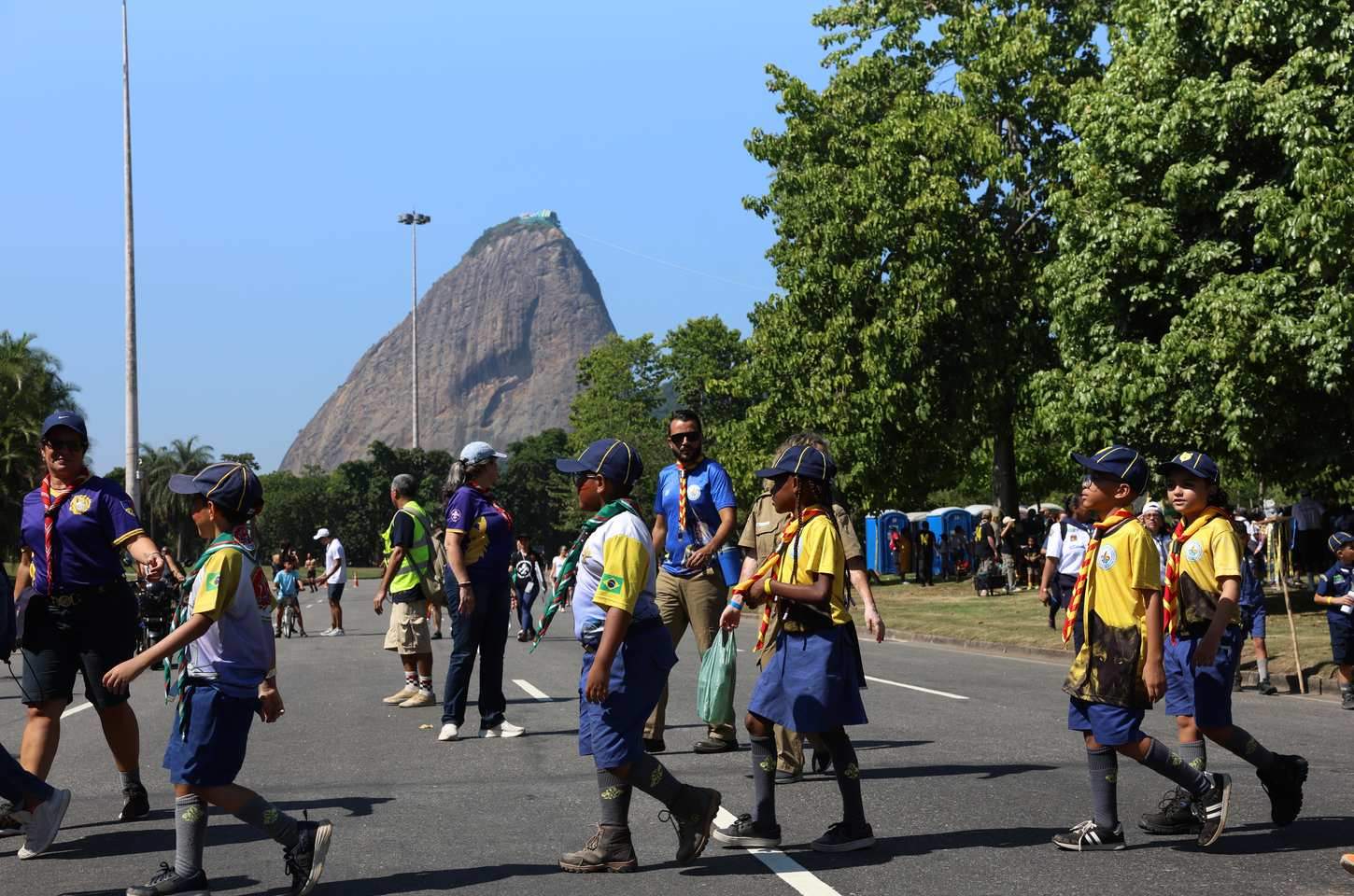 Grande Jogo Regional reúne 4,3 mil escoteiros no Aterro do Flamengo no Rio