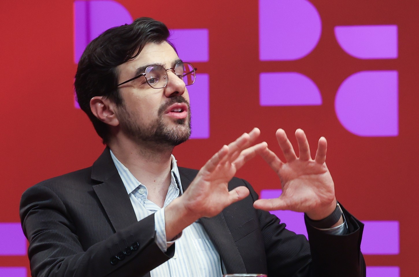 Guilherme Mello fala sobre fome e tributação no DR com Demori