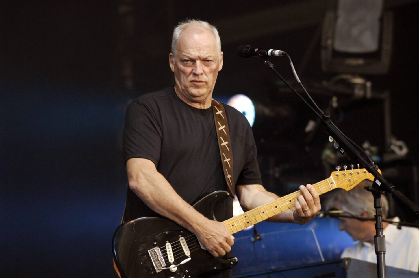 Guitarra de David Gilmour do Pink Floyd bate recorde em leilão