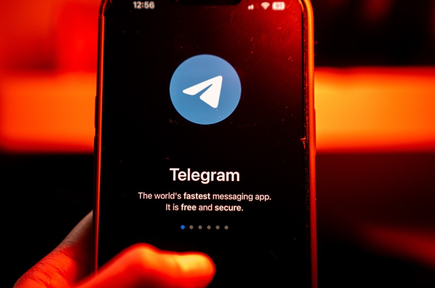 Hackers iranianos usam Telegram para espionar dissidentes, alerta FBI