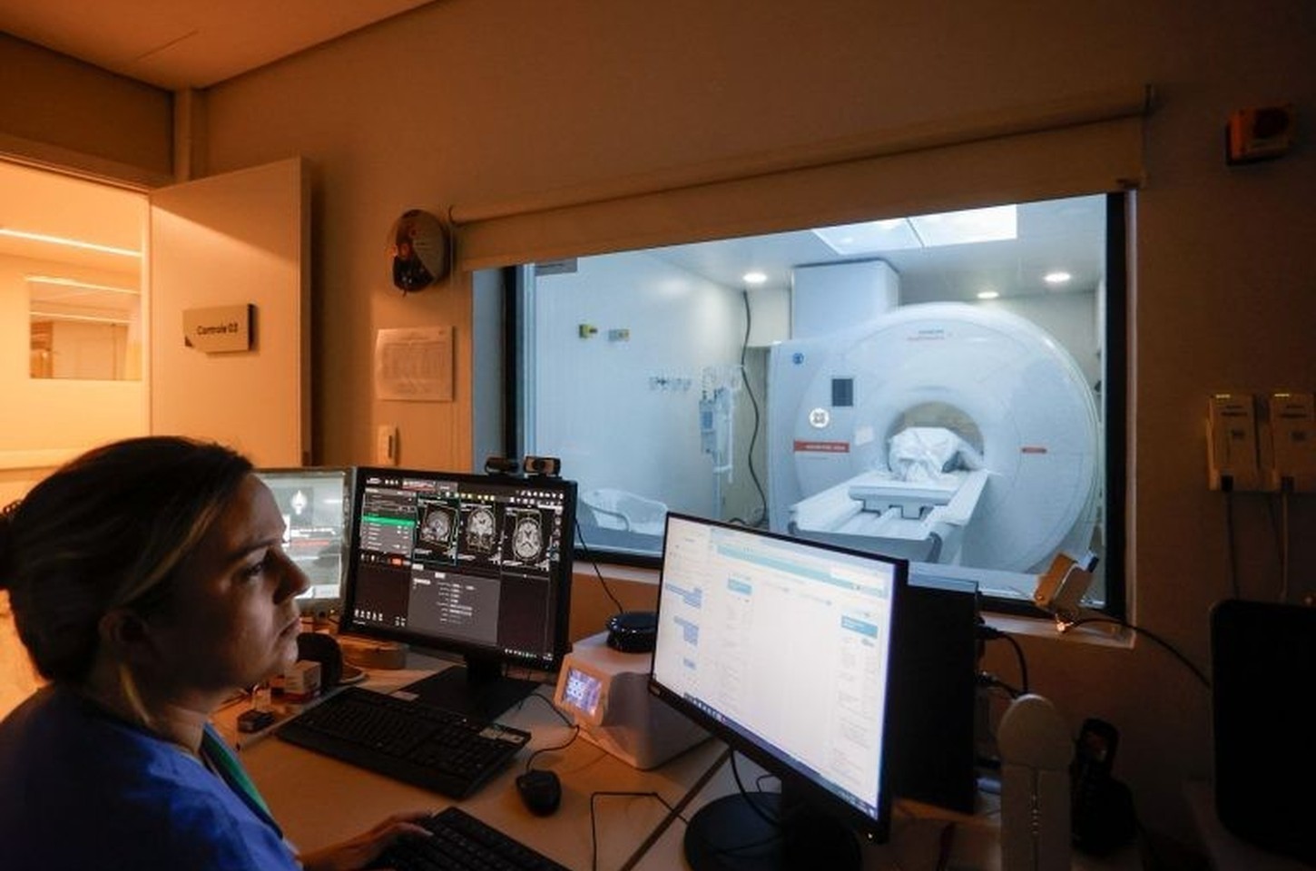 Hospital das Clínicas de SP inaugura ressonância de última geração e reabre leitos