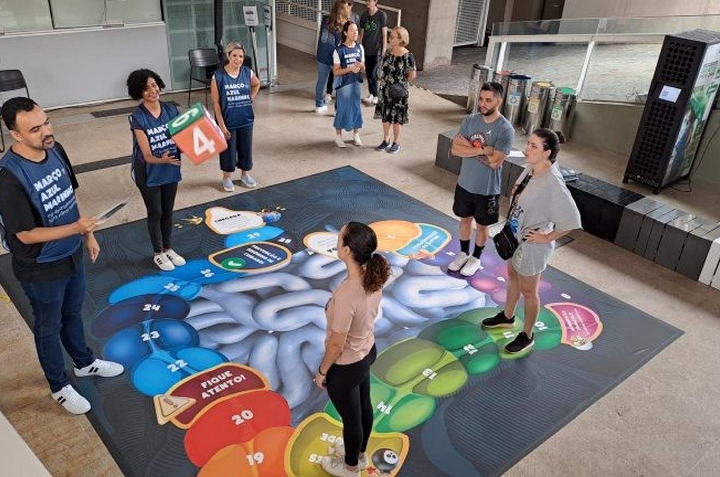 Icesp promove ação no Tietê para alertar sobre câncer colorretal